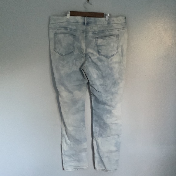 EUC Maurices Acid Wash White Denim Jeggings 3 Pocket Stretch Pants Jeans - Picture 3 of 5